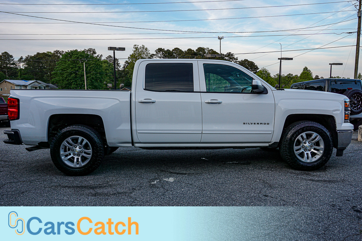 CARSCATCH - Used vehicle - Truck CHEVROLET SILVERADO 1500 2015