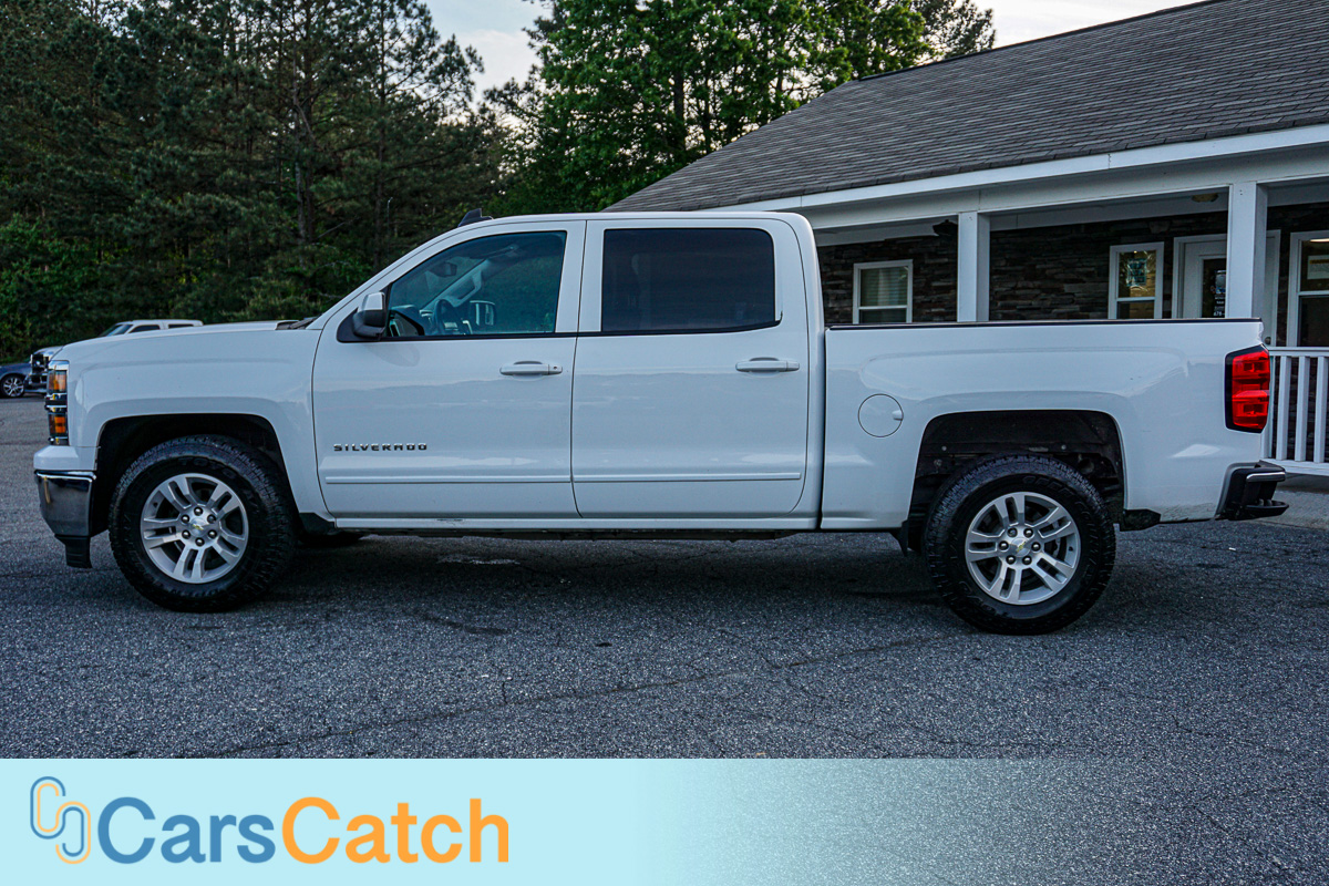 CARSCATCH - Used vehicle - Truck CHEVROLET SILVERADO 1500 2015