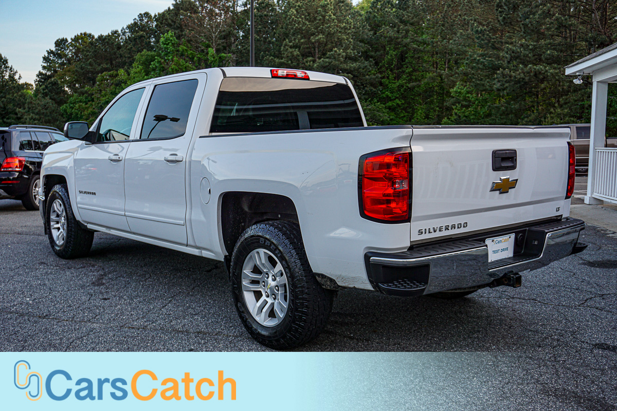 CARSCATCH - Used vehicle - Truck CHEVROLET SILVERADO 1500 2015