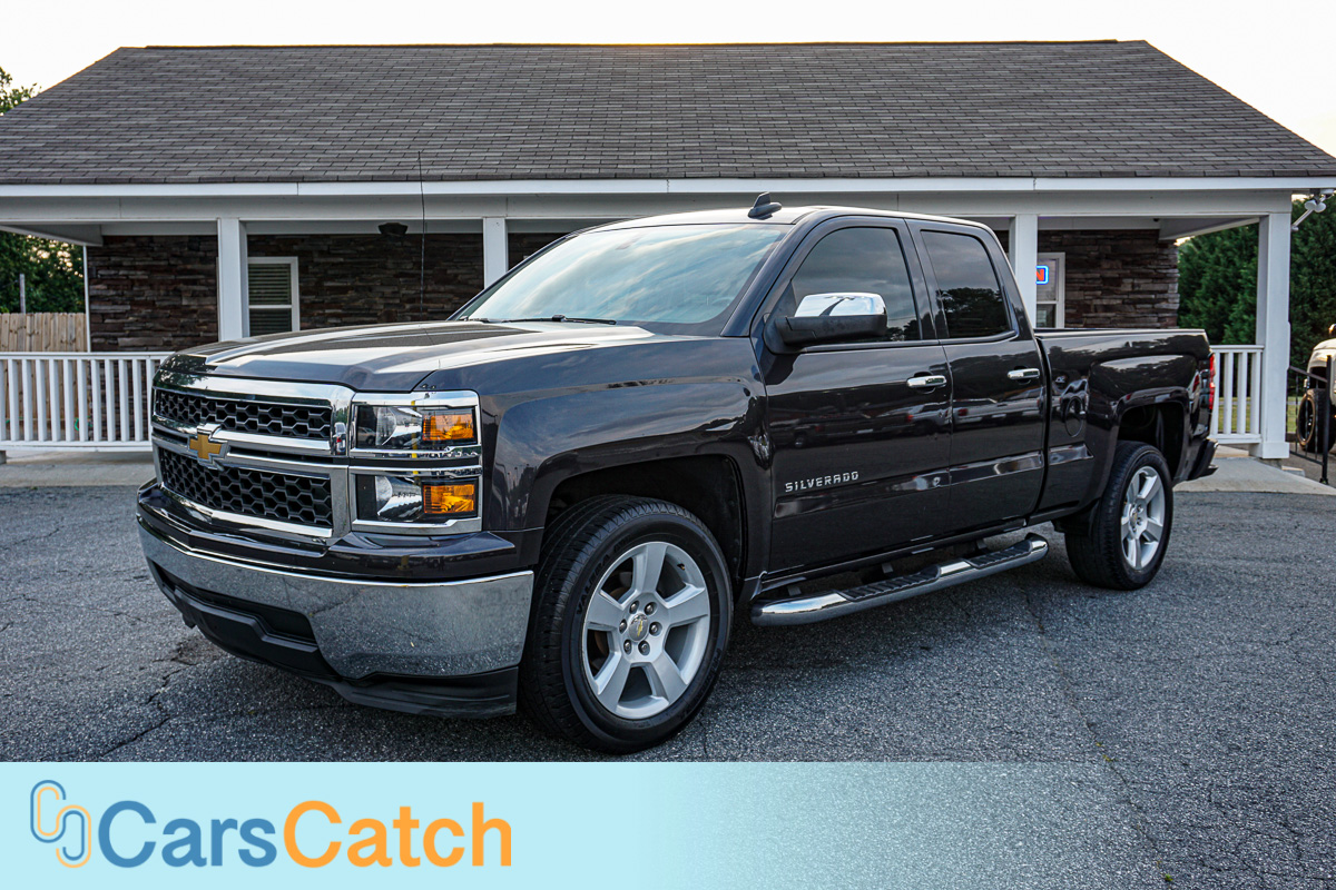 CARSCATCH - Used vehicle - Truck CHEVROLET SILVERADO 1500 2015