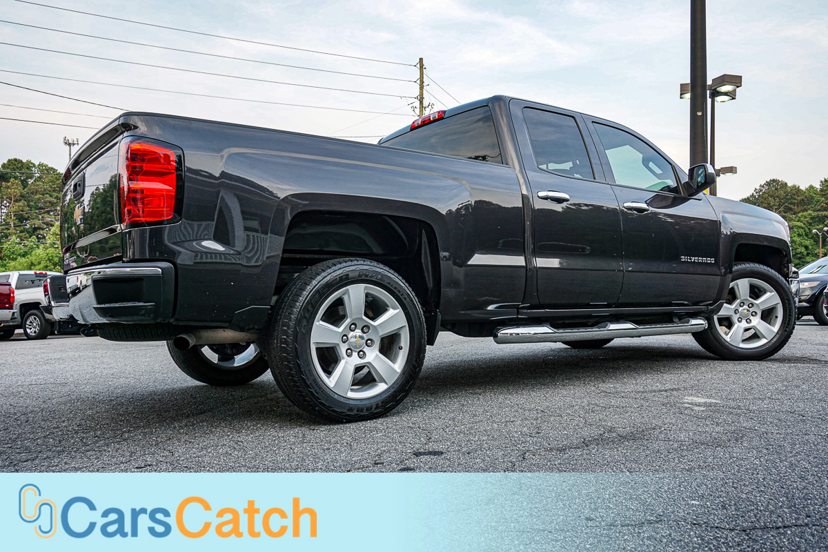 CARSCATCH - Used vehicle - Truck CHEVROLET SILVERADO 1500 2015