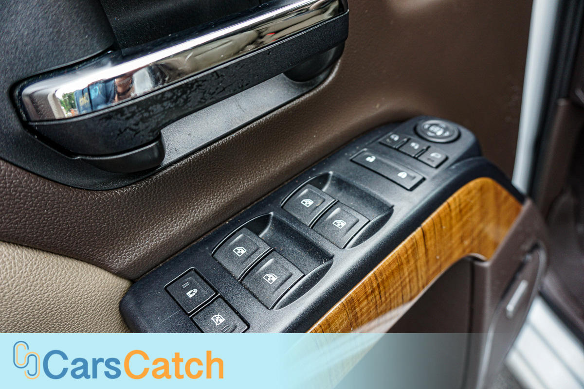 CARSCATCH - Used vehicle - Truck GMC SIERRA 1500 2017