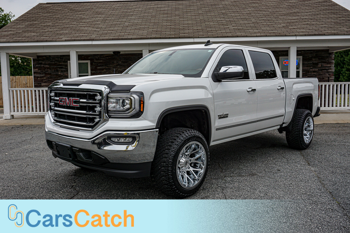 CARSCATCH - Used vehicle - Truck GMC SIERRA 1500 2017