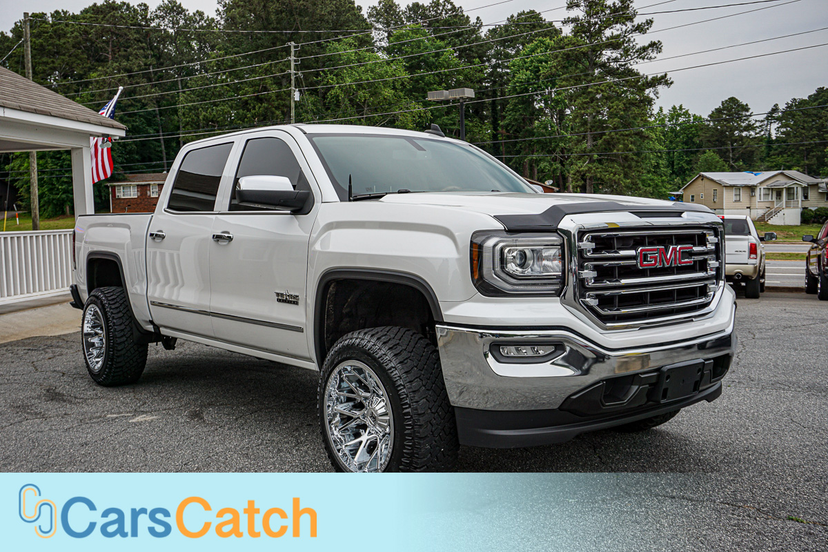 CARSCATCH - Used vehicle - Truck GMC SIERRA 1500 2017