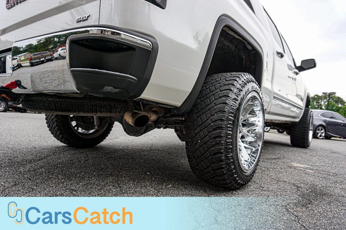 CARSCATCH - Used vehicle - Truck GMC SIERRA 1500 2017