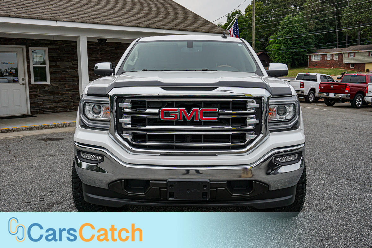 CARSCATCH - Used vehicle - Truck GMC SIERRA 1500 2017