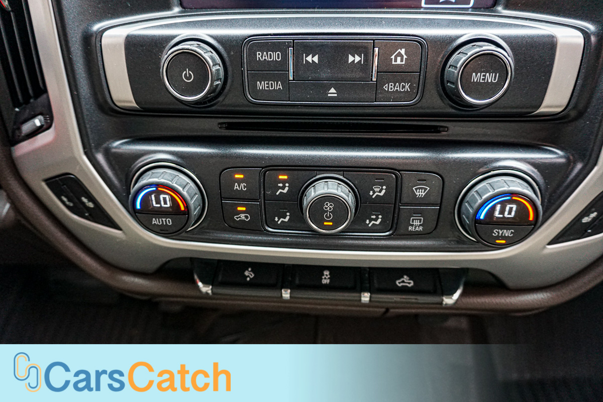 CARSCATCH - Used vehicle - Truck GMC SIERRA 1500 2017