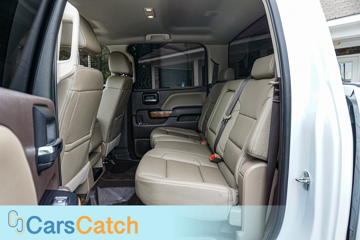 CARSCATCH - Used vehicle - Truck GMC SIERRA 1500 2017