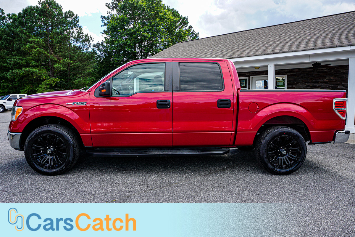 CARSCATCH - Used vehicle - Truck FORD F-150 2012