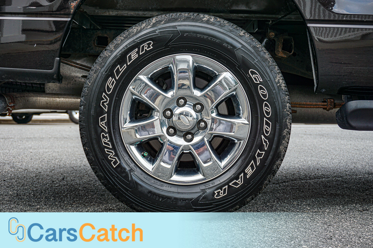 CARSCATCH - Used vehicle - Truck FORD F-150 2013