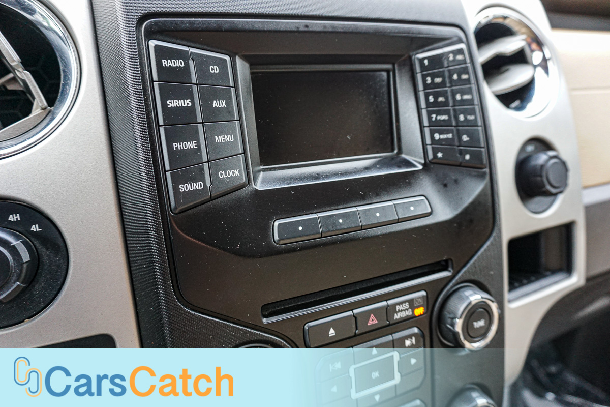 CARSCATCH - Used vehicle - Truck FORD F-150 2013