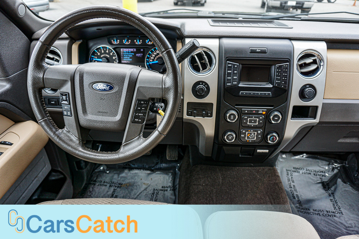 CARSCATCH - Used vehicle - Truck FORD F-150 2013