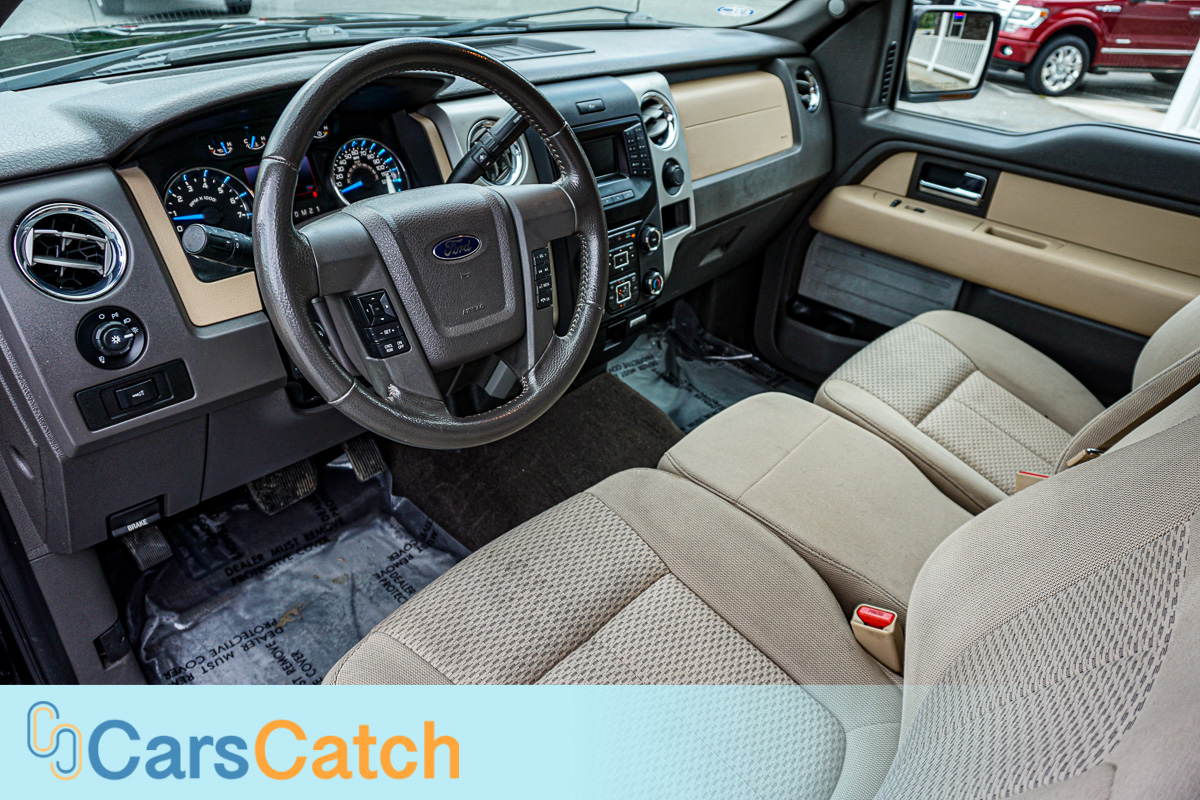 CARSCATCH - Used vehicle - Truck FORD F-150 2013