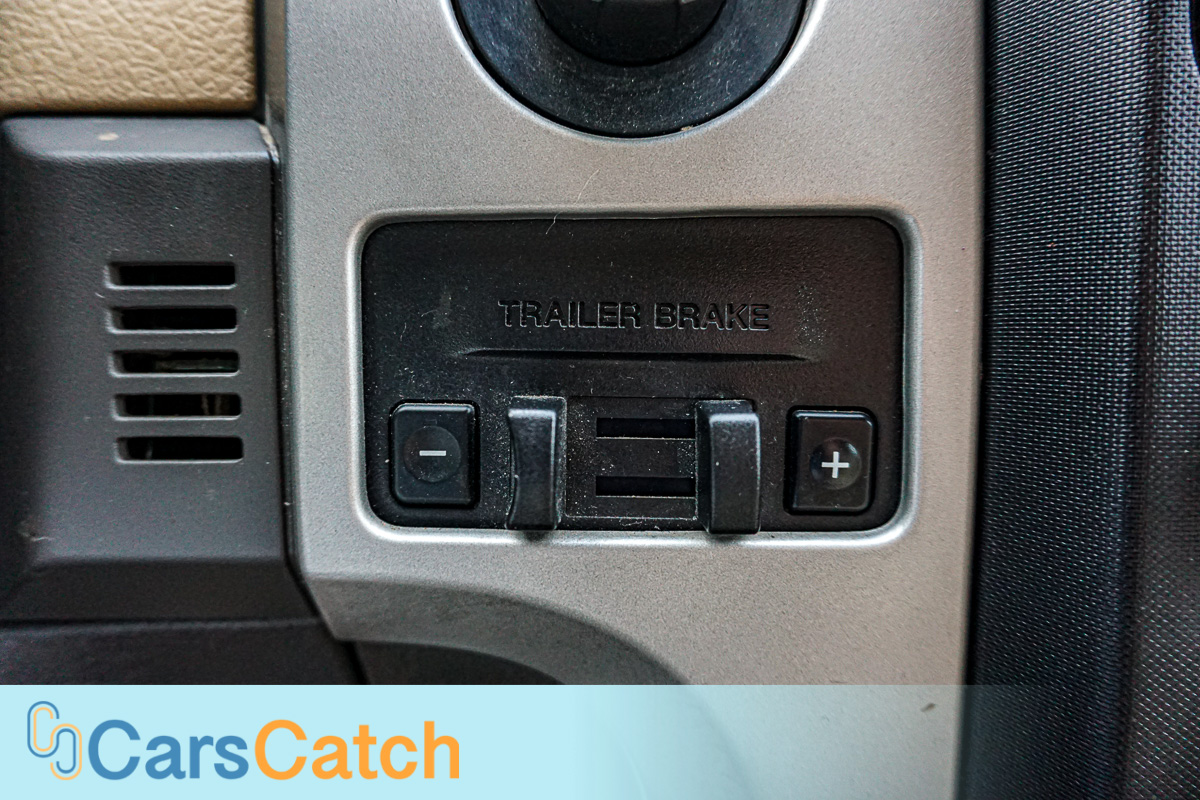 CARSCATCH - Used vehicle - Truck FORD F-150 2013