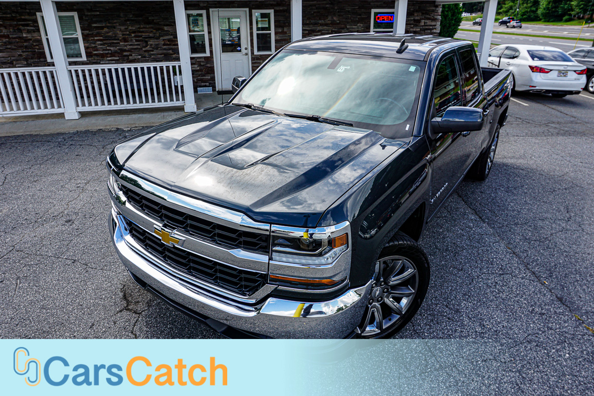 CARSCATCH - Used vehicle - Truck CHEVROLET SILVERADO 1500 2018