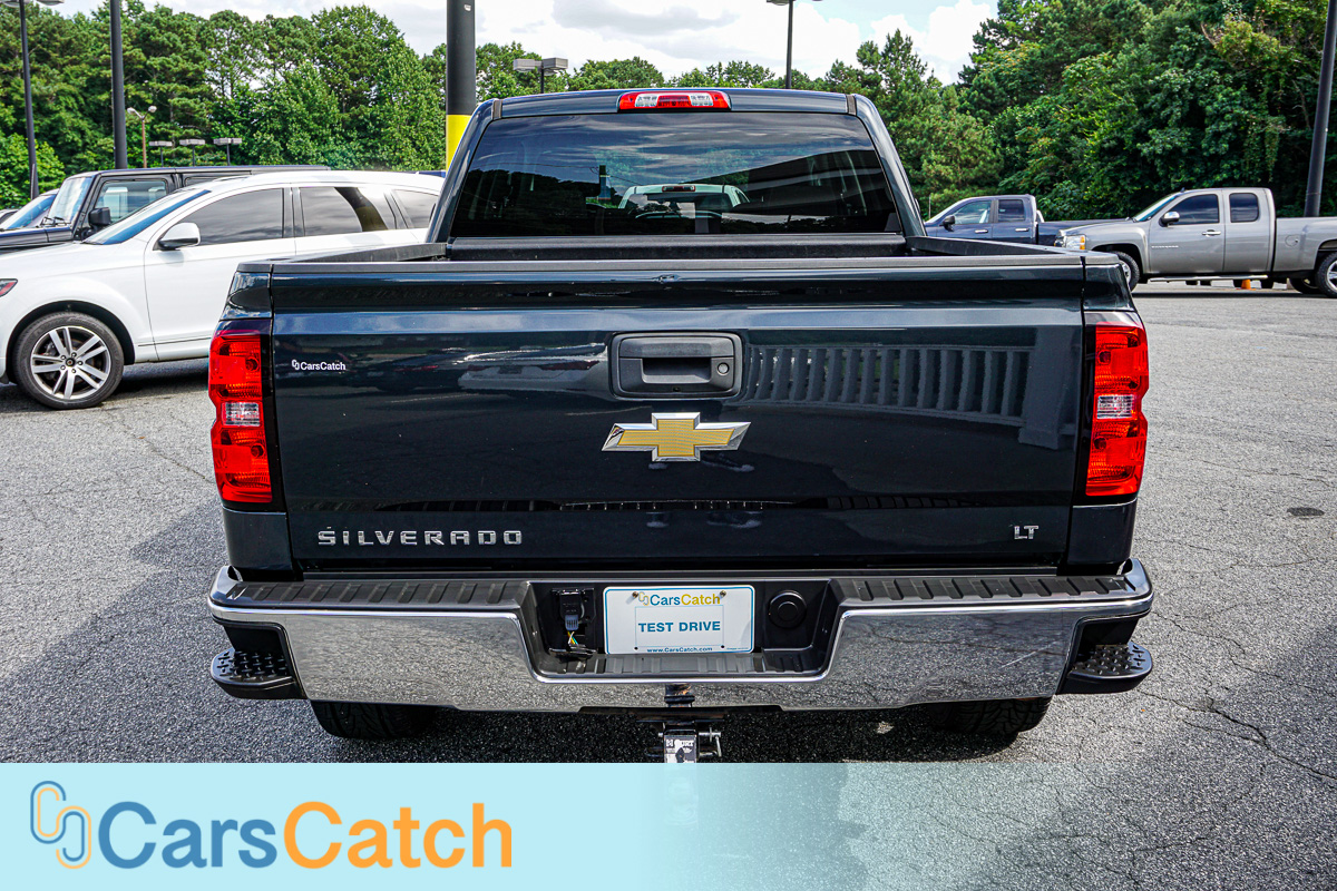 CARSCATCH - Used vehicle - Truck CHEVROLET SILVERADO 1500 2018