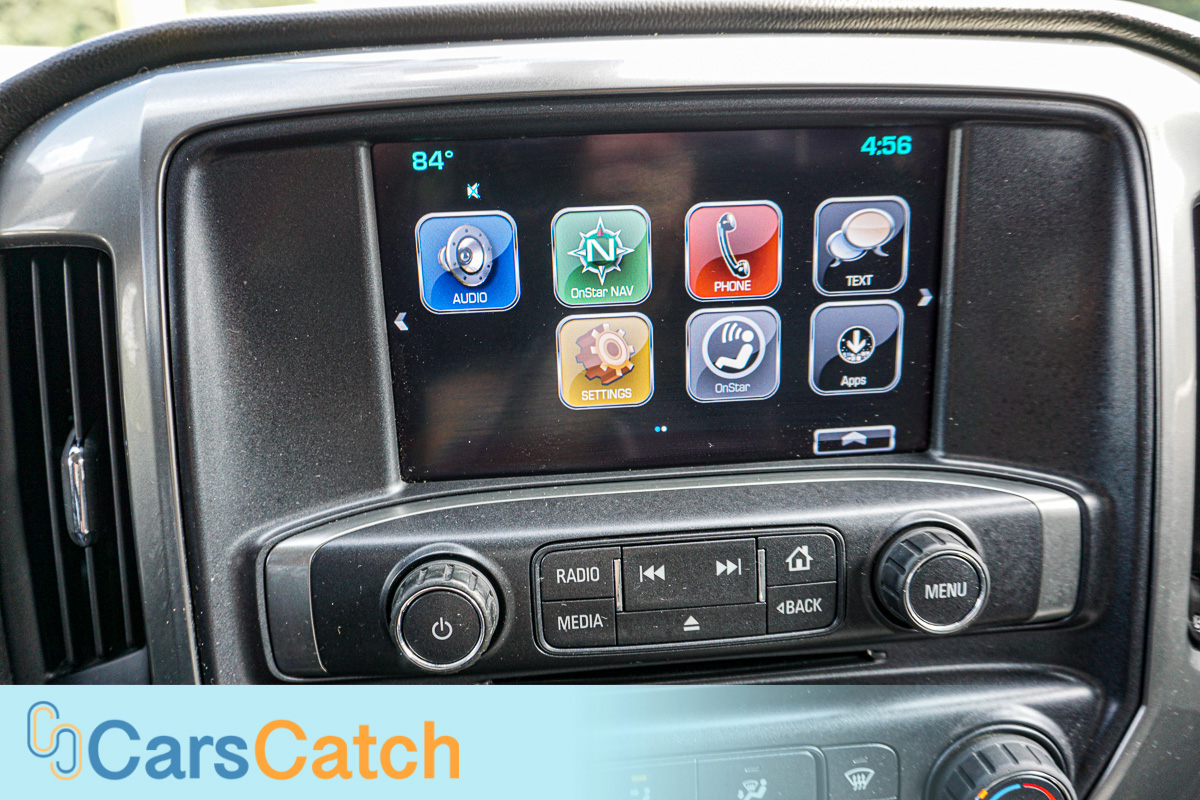 CARSCATCH - Used vehicle - Truck CHEVROLET SILVERADO 1500 2018