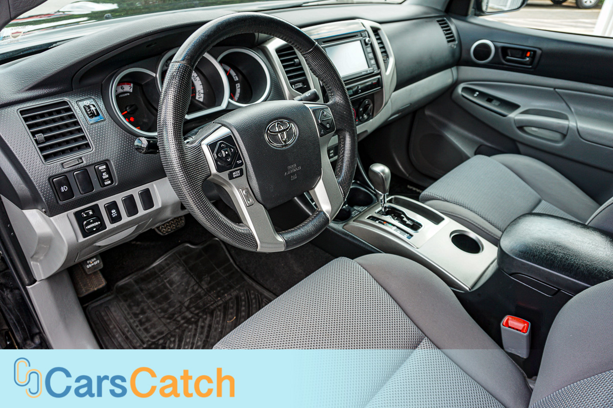 CARSCATCH - Used vehicle - Truck TOYOTA TACOMA 2014
