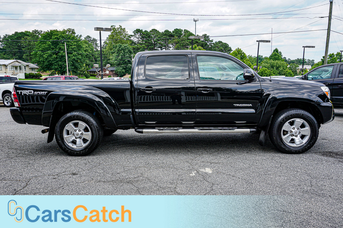 CARSCATCH - Used vehicle - Truck TOYOTA TACOMA 2014