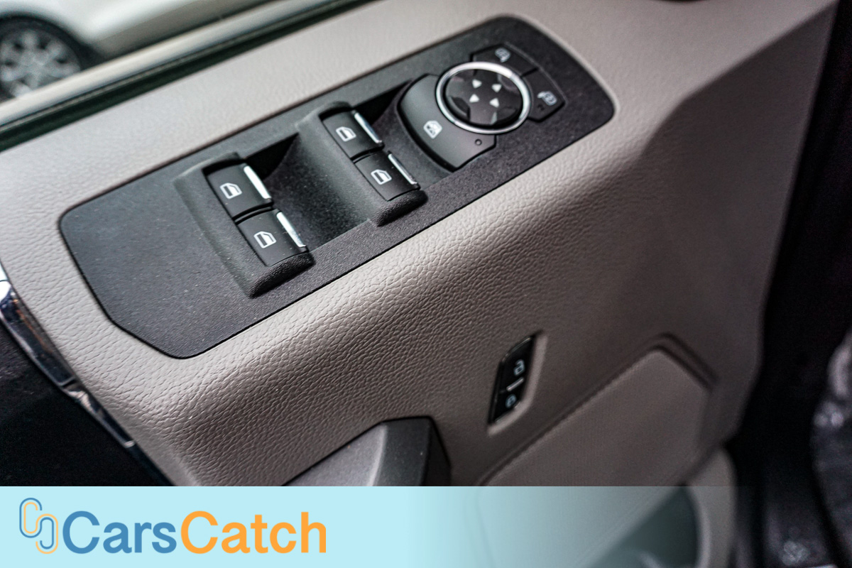 CARSCATCH - Used vehicle - Truck FORD F-150 2018