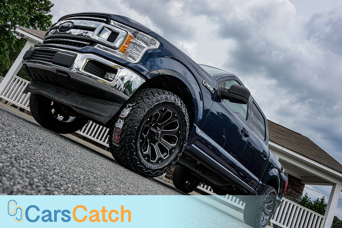 CARSCATCH - Used vehicle - Truck FORD F-150 2018
