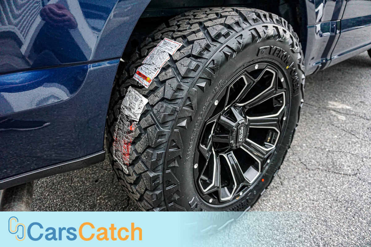 CARSCATCH - Used vehicle - Truck FORD F-150 2018