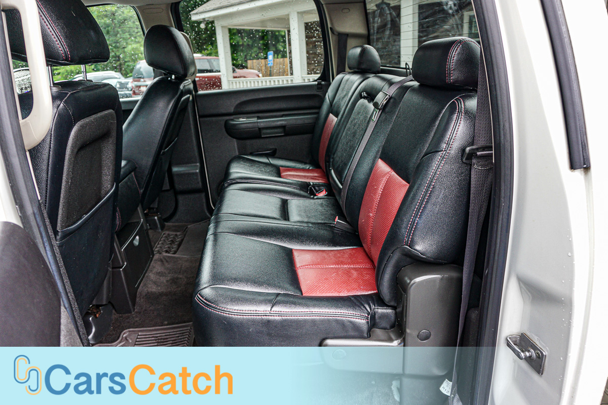 CARSCATCH - Used vehicle - Truck CHEVROLET SILVERADO 1500 2012