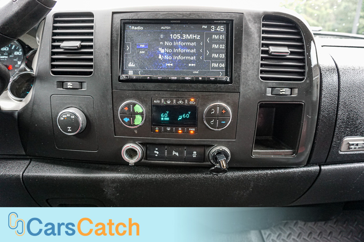 CARSCATCH - Used vehicle - Truck CHEVROLET SILVERADO 1500 2012