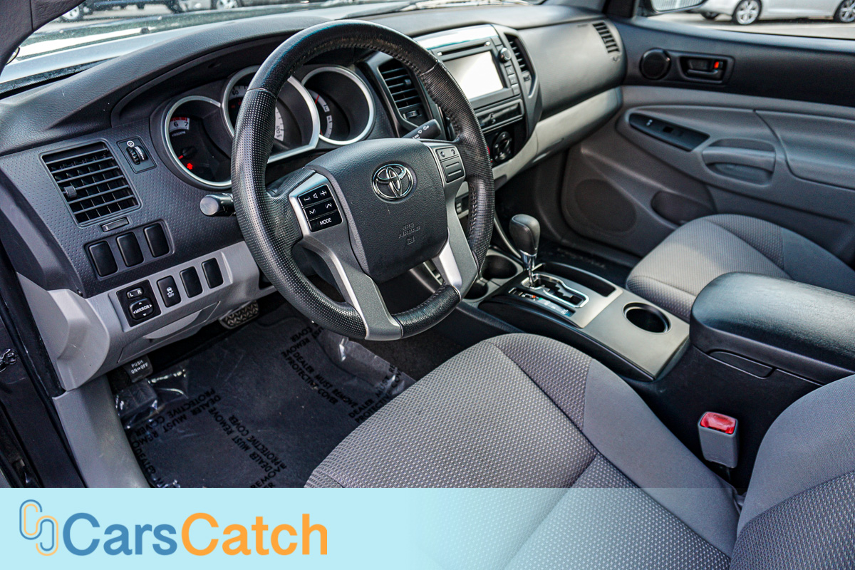 CARSCATCH - Used vehicle - Truck TOYOTA TACOMA 2013
