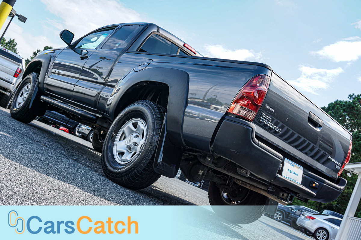 CARSCATCH - Used vehicle - Truck TOYOTA TACOMA 2013