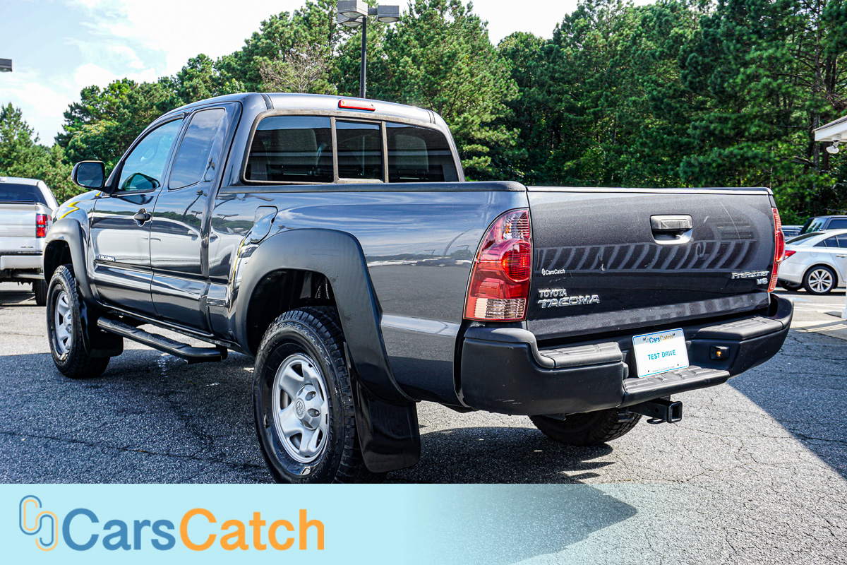 CARSCATCH - Used vehicle - Truck TOYOTA TACOMA 2013