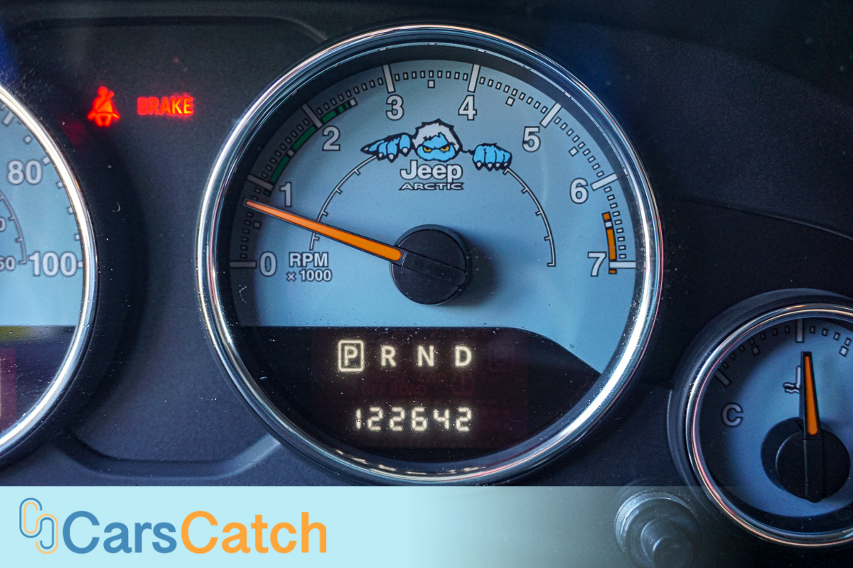 CARSCATCH - Used vehicle - SUV JEEP WRANGLER 2012