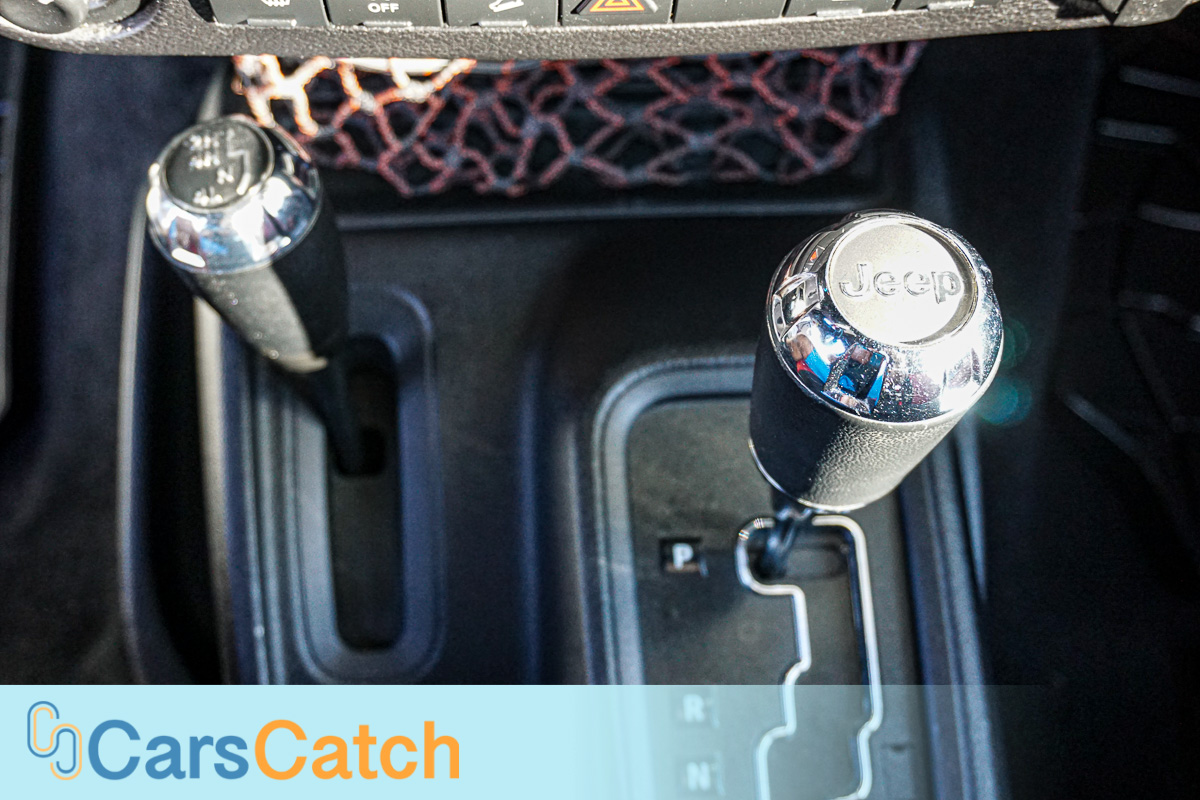 CARSCATCH - Used vehicle - SUV JEEP WRANGLER 2012