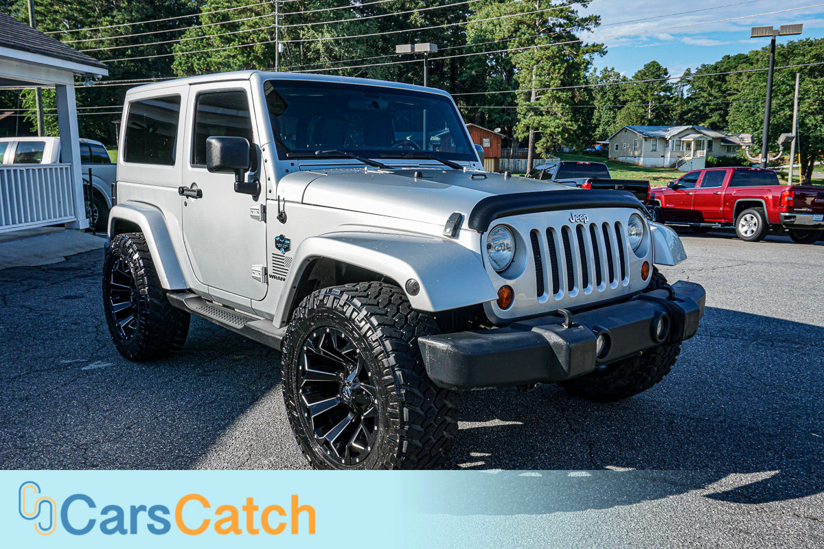 CARSCATCH - Used vehicle - SUV JEEP WRANGLER 2012