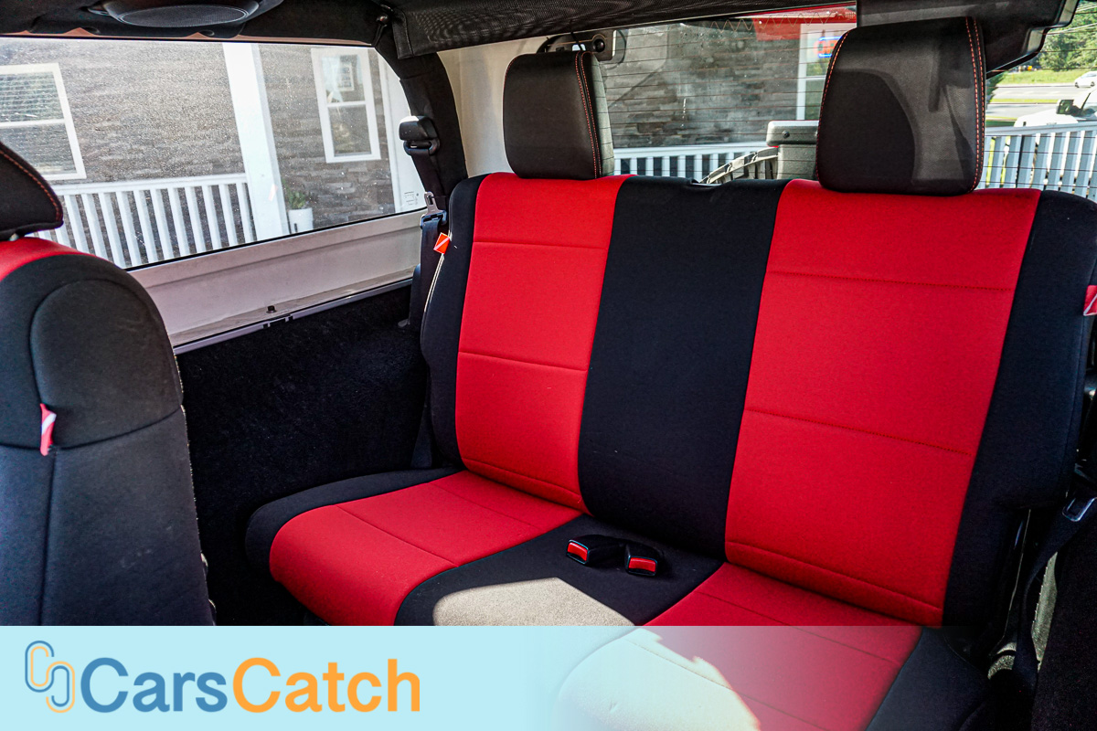 CARSCATCH - Used vehicle - SUV JEEP WRANGLER 2012