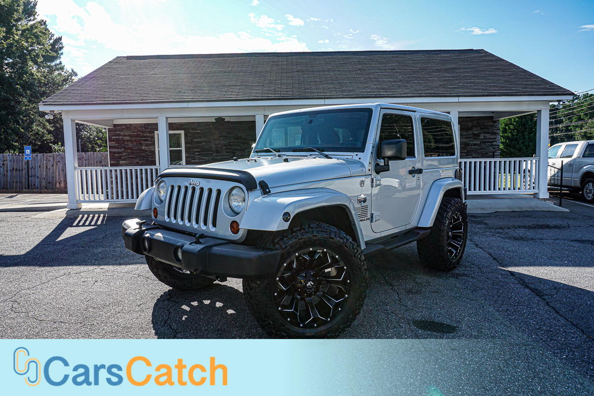 CARSCATCH - Used vehicle - SUV JEEP WRANGLER 2012