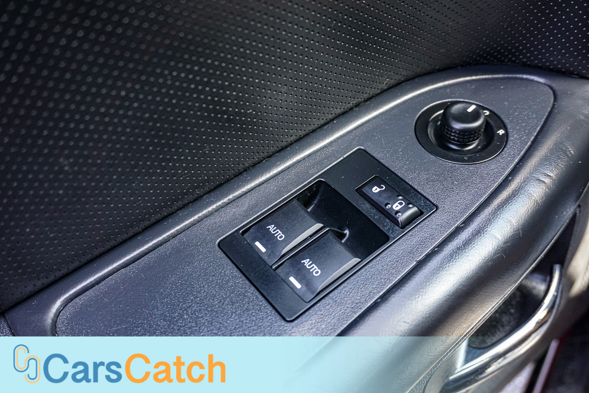 CARSCATCH - Used vehicle - Coupe DODGE CHALLENGER 2010