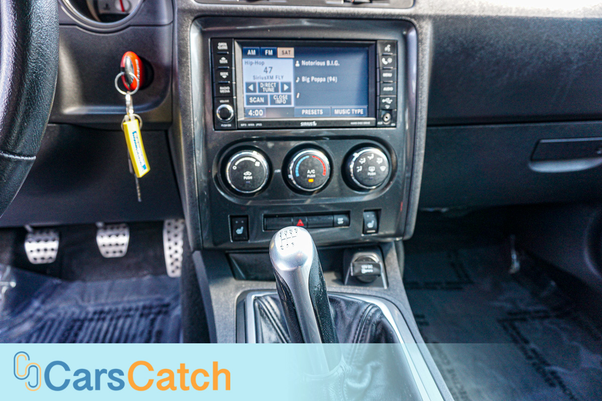 CARSCATCH - Used vehicle - Coupe DODGE CHALLENGER 2010