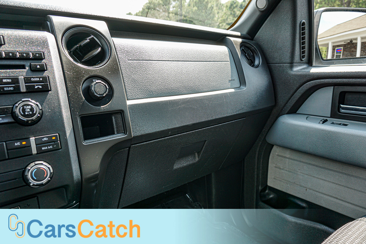 CARSCATCH - Used vehicle - Truck FORD F-150 2014