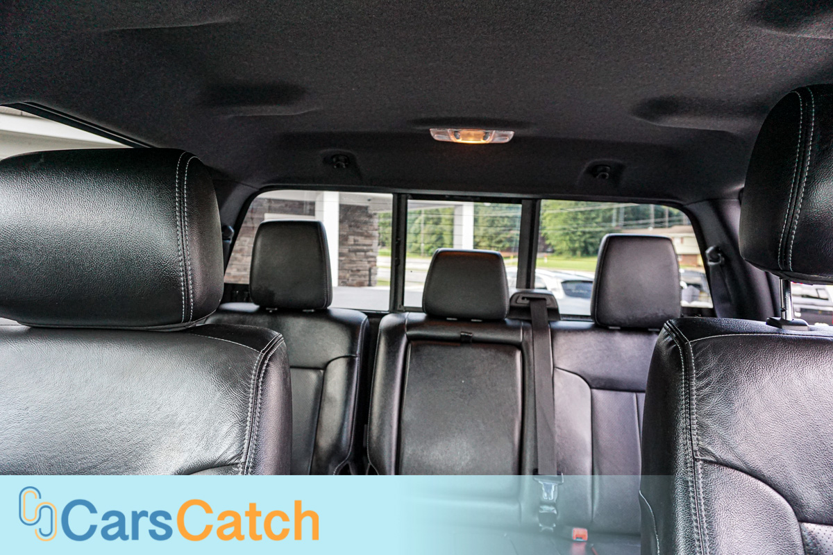 CARSCATCH - Used vehicle - Truck FORD SUPER DUTY F-250 SRW 2015