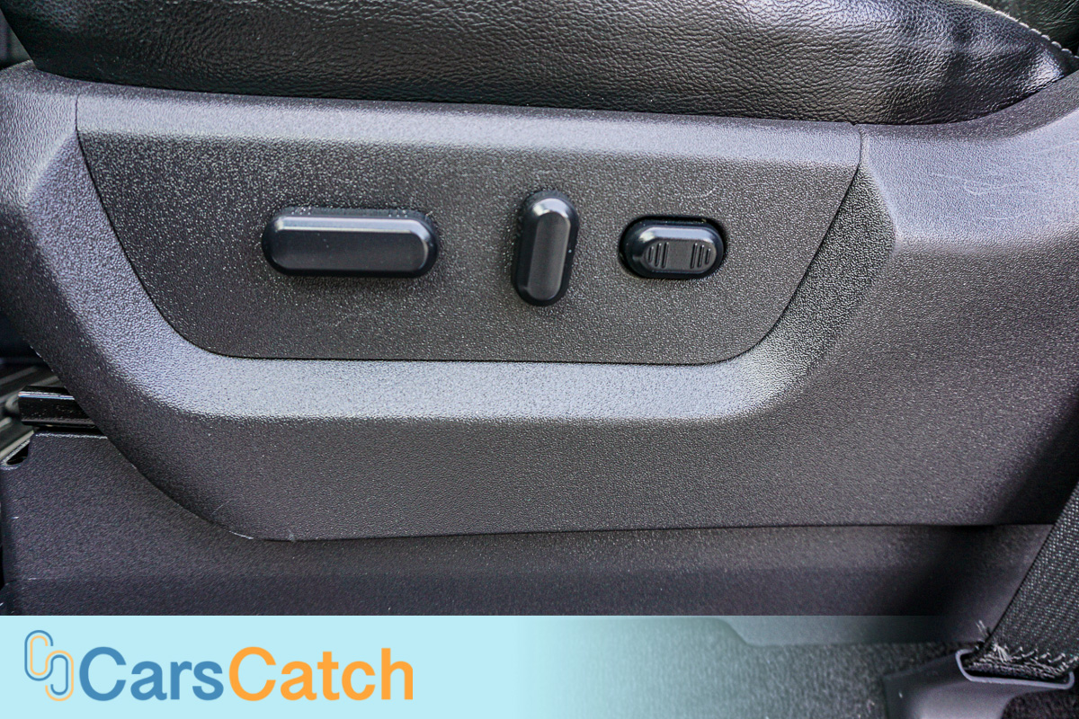 CARSCATCH - Used vehicle - Truck FORD SUPER DUTY F-250 SRW 2015