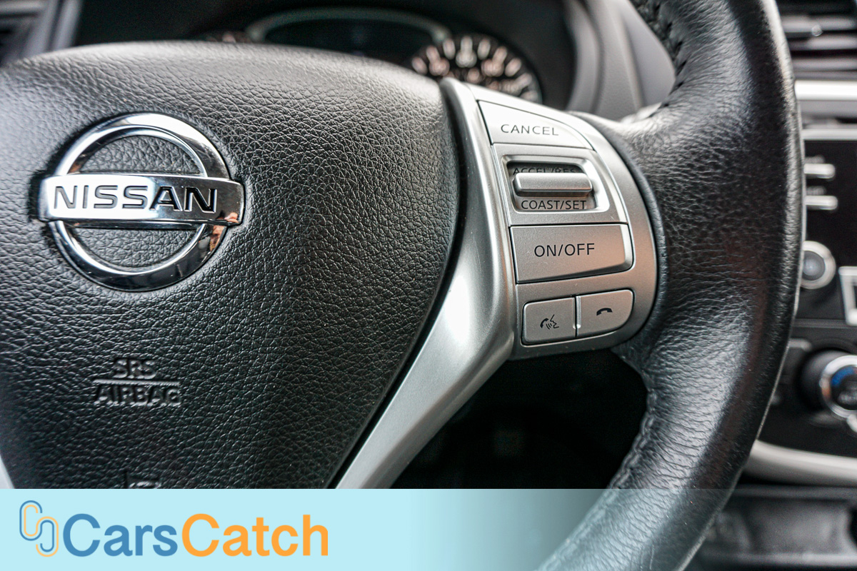 CARSCATCH - Used vehicle - Sedan NISSAN ALTIMA 2017