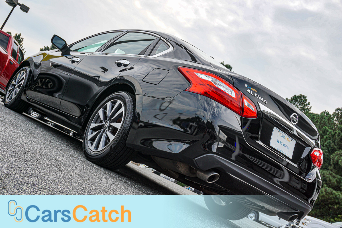 CARSCATCH - Used vehicle - Sedan NISSAN ALTIMA 2017