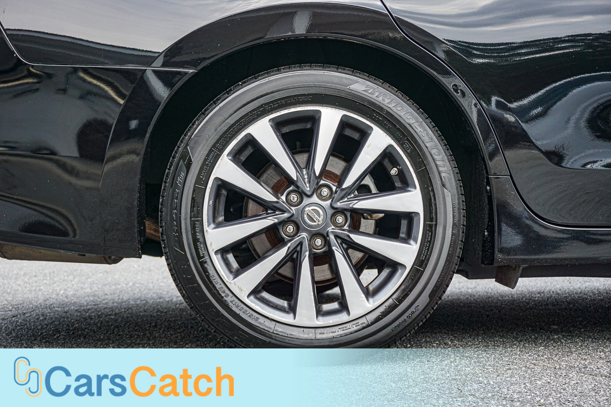 CARSCATCH - Used vehicle - Sedan NISSAN ALTIMA 2017