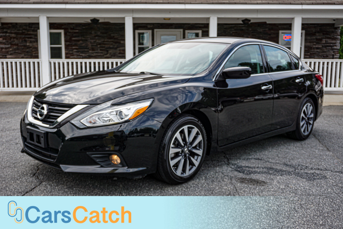 CARSCATCH - Used vehicle - Sedan NISSAN ALTIMA 2017