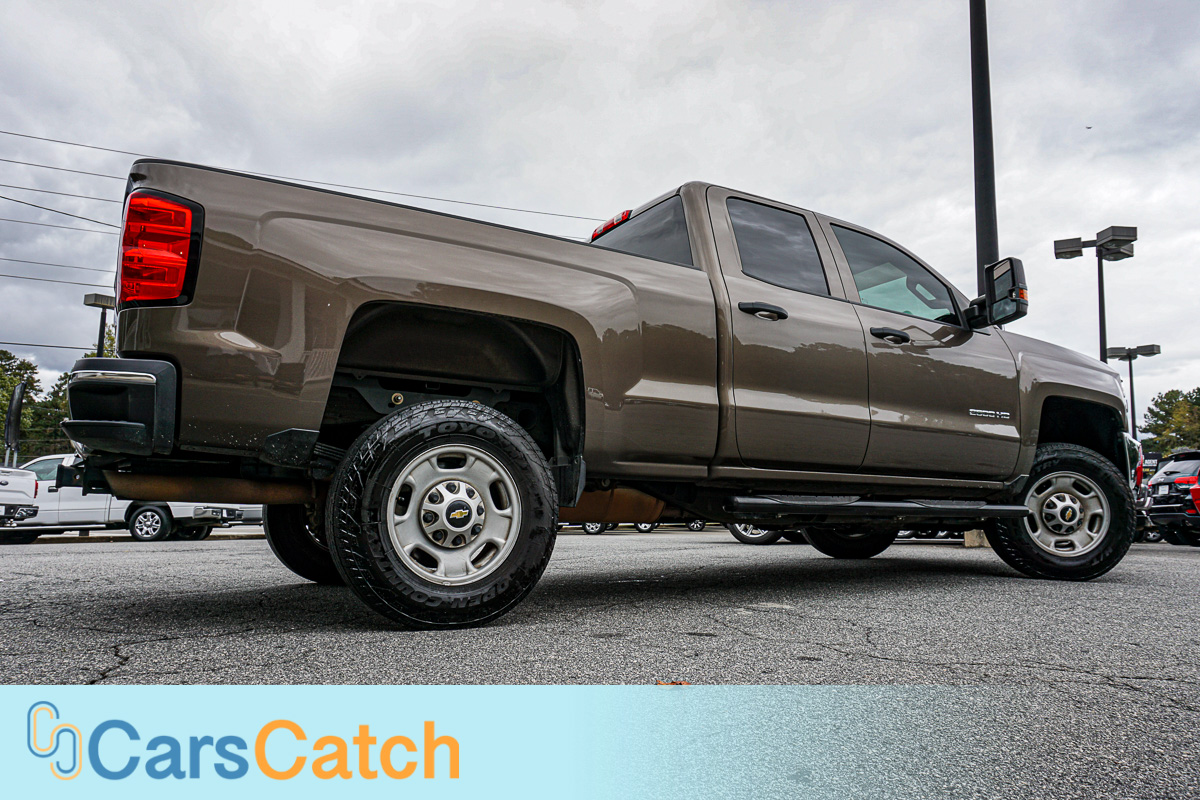 CARSCATCH - Used vehicle - Truck CHEVROLET SILVERADO 2500HD BUILT AF 2015