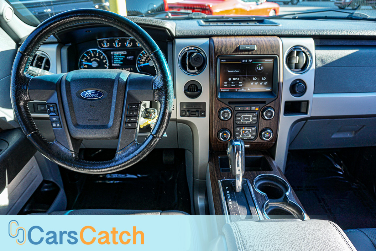 CARSCATCH - Used vehicle - Truck FORD F-150 2013