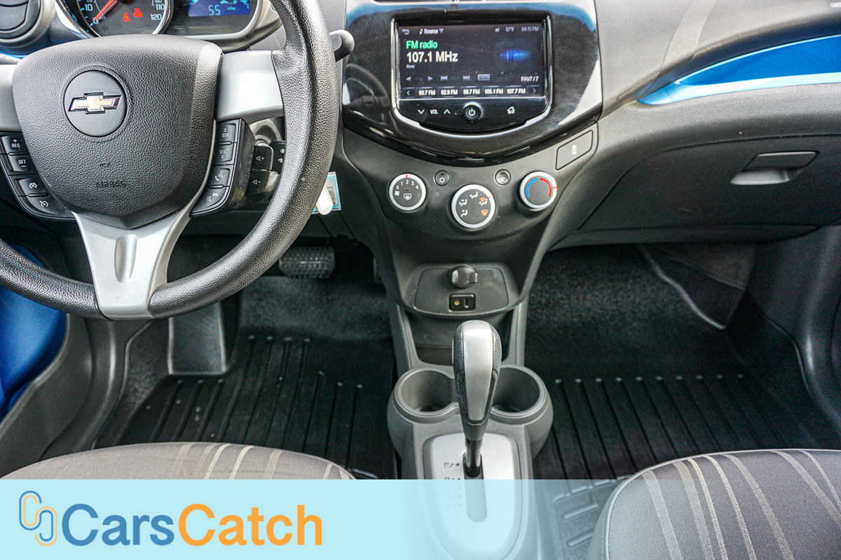 CARSCATCH - Used vehicle - Sedan CHEVROLET SPARK 2014