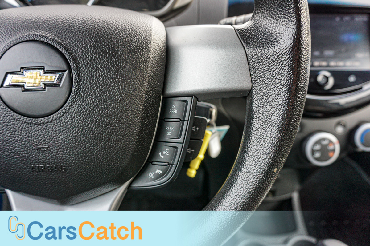 CARSCATCH - Used vehicle - Sedan CHEVROLET SPARK 2014