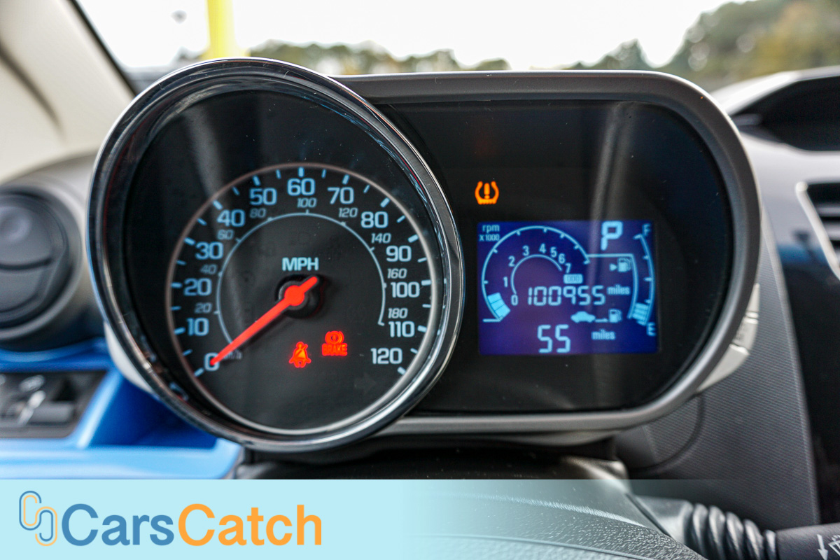 CARSCATCH - Used vehicle - Sedan CHEVROLET SPARK 2014